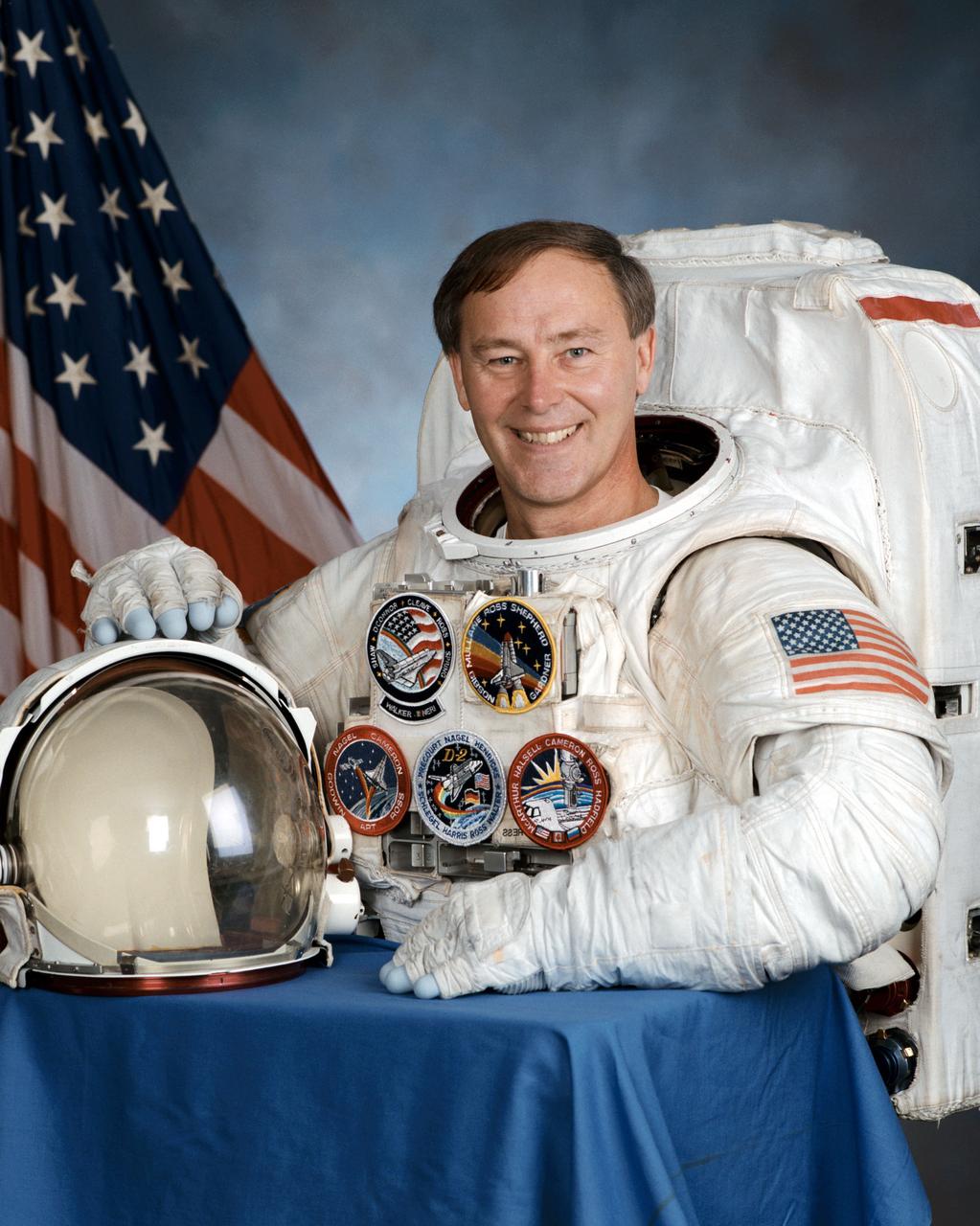S96-00265 (12 Dec. 1995) --- Astronaut Jerry L. Ross, mission specialist.