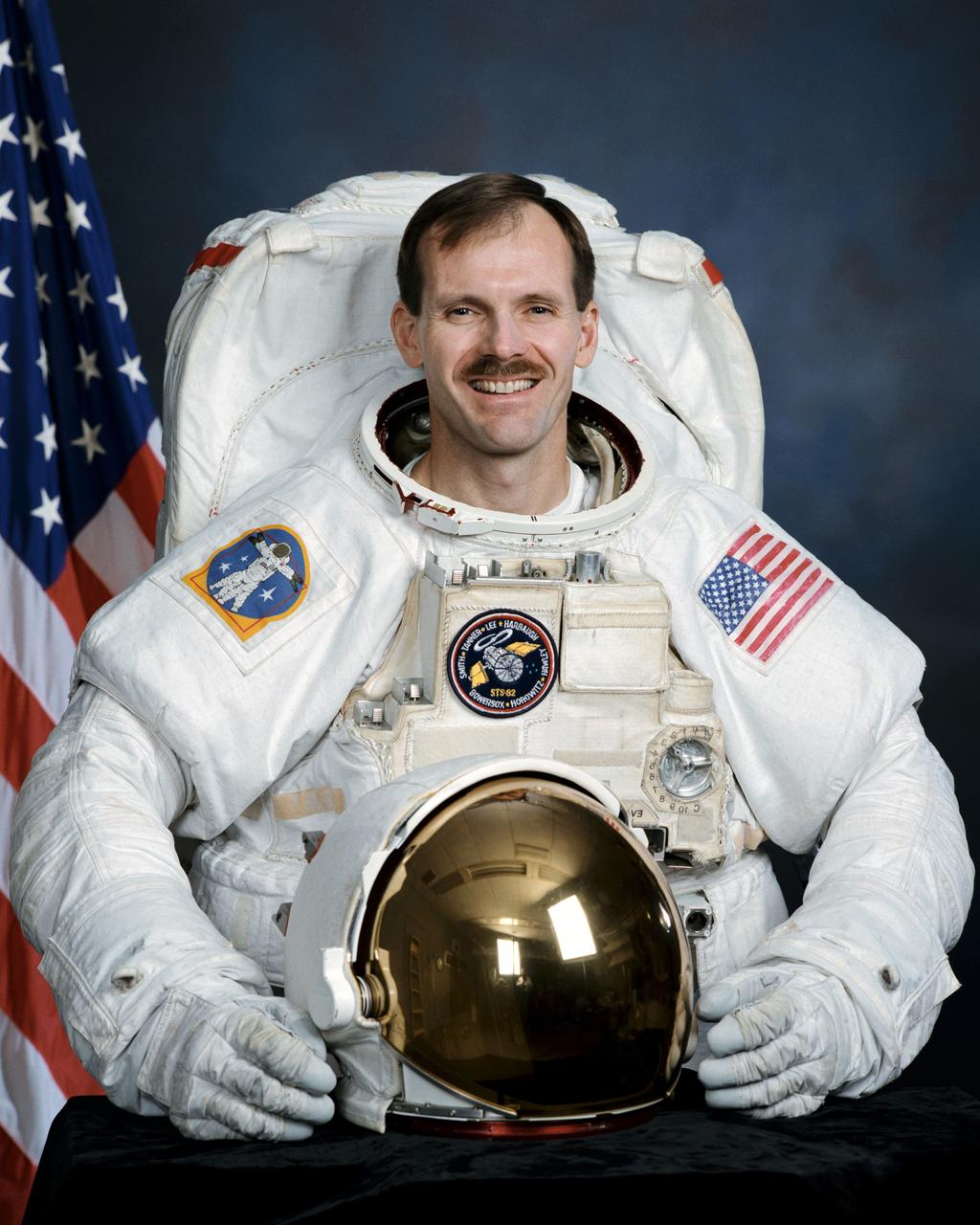 S97-17579 (8 Aug. 1997) --- Astronaut Steven L. Smith, mission specialist.