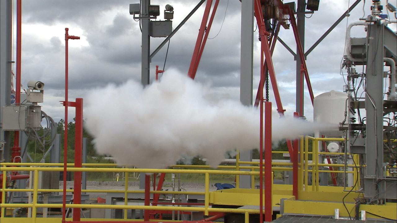 Tests begun at Stennis Space Center's E Complex Sept. 13 evaluated a liquid oxygen lead for engine start performance, part of the A-3 Test Facility Subscale Diffuser Risk Mitigation Project at SSC's E-3 Test Facility. Phase 1 of the subscale diffuser project, completed Sept. 24, was a series of 18 hot-fire tests using a 1,000-pound liquid oxygen and gaseous hydrogen thruster to verify maximum duration and repeatability for steam generation supporting the A-3 Test Stand project. The thruster is a stand-in for NASA's developing J-2X engine, to validate a 6 percent scale version of A-3's exhaust diffuser. Testing the J-2X at altitude conditions requires an enormous diffuser. Engineers will generate nearly 4,600 pounds per second of steam to reduce pressure inside A-3's test cell to simulate altitude conditions. A-3's exhaust diffuser has to be able to withstand regulated pressure, temperatures and the safe discharge of the steam produced during those tests. Before the real thing is built, engineers hope to work out any issues on the miniature version. Phase 2 testing is scheduled to begin this month.