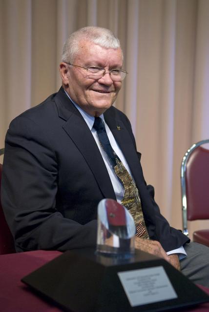 NASA image: NASA honors Apollo 13 astronaut Fred Haise Jr.