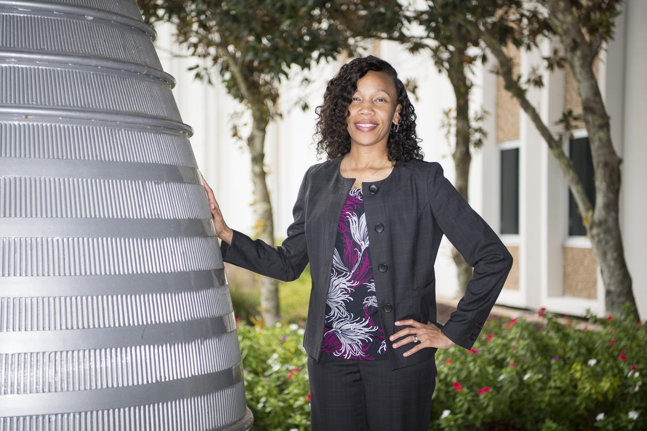 Portrait; Mary Horne, a NASA reimbursable accountant at Stennis Space Center, performs analysis and budgeting funds for SSC tenants and commercial customers. This photo was taken as part of a monthy feature called “Faces of Stennis.”