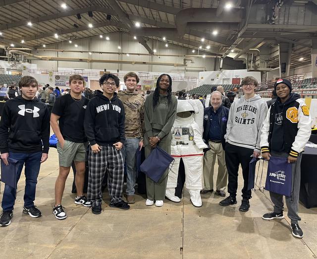 NASA image: NASA Stennis Inspires Students at Hattiesburg Event