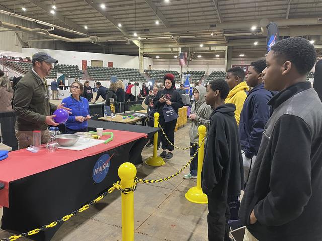 NASA image: NASA Stennis Inspires Students at Hattiesburg Event