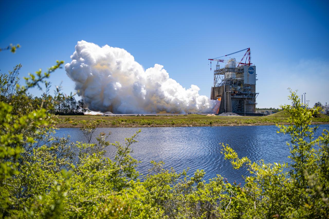 NASA conducted a full-duration RS-25 hot fire April 3 on the Fred Haise Test Stand at NASA’s Stennis Space Center near Bay St. Louis, Mississippi, achieving a major milestone for future Artemis flights of NASA’s SLS (Space Launch System) rocket. It marked the final test of a 12-test series to certify production of new RS-25 engines by lead contractor Aerojet Rocketdyne, an L3Harris Technologies company, to help power NASA’s SLS rocket on Artemis missions to the Moon and beyond, beginning with Artemis V.