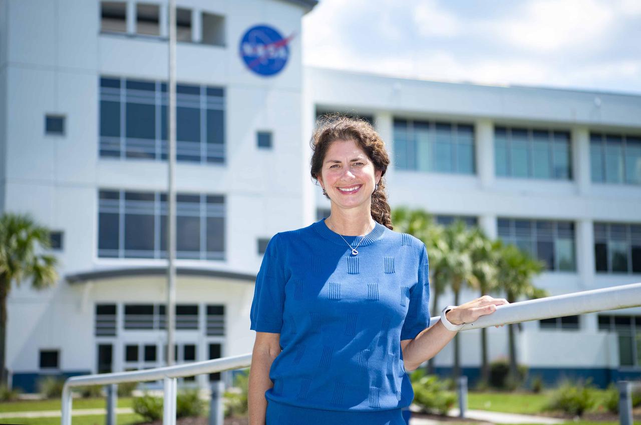 Bridget Moody stands at NASA’s Stennis Space Center where she is the technical lead for the NASA Stennis Environmental and Health Services Office. Along with supporting the NASA mission at NASA Stennis, Moody supports commercial companies by helping them determine environmental requirements and obtain required permits. 