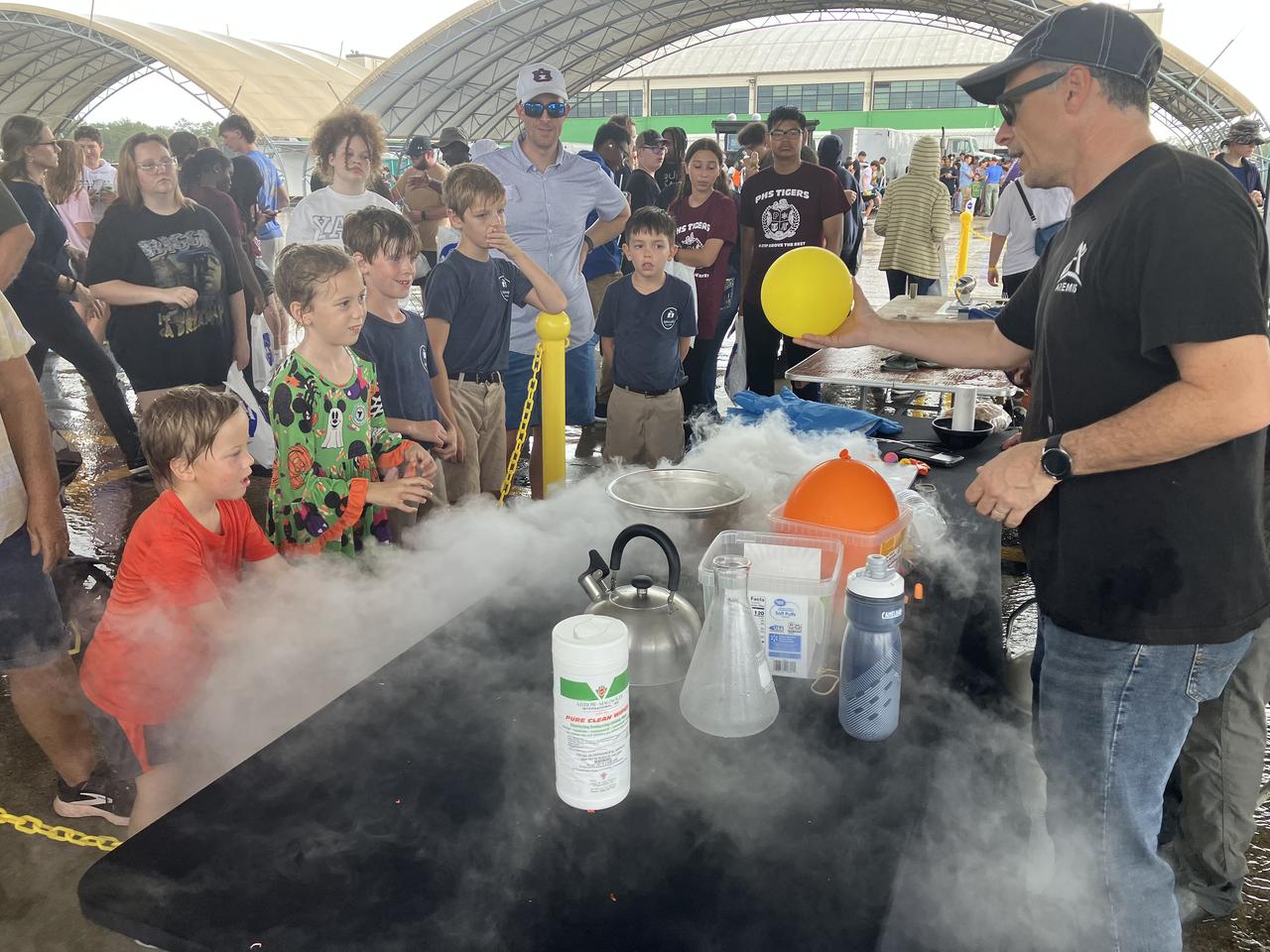 NASA Stennis representatives inspire the Artemis Generation at the NAS Pensacola Blue Angels Homecoming Air Show Nov. 1-2, following STEM engagement activities on Oct. 31. NASA’s exhibit at the air show honors the 55th anniversary of the Apollo 11 lunar landing and showcases the agency’s mission to inspire the world through discovery.