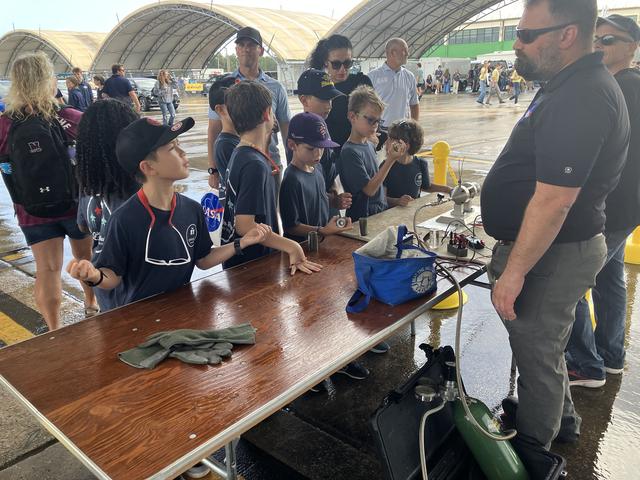 NASA image: NASA Attends Blue Angels Airshow