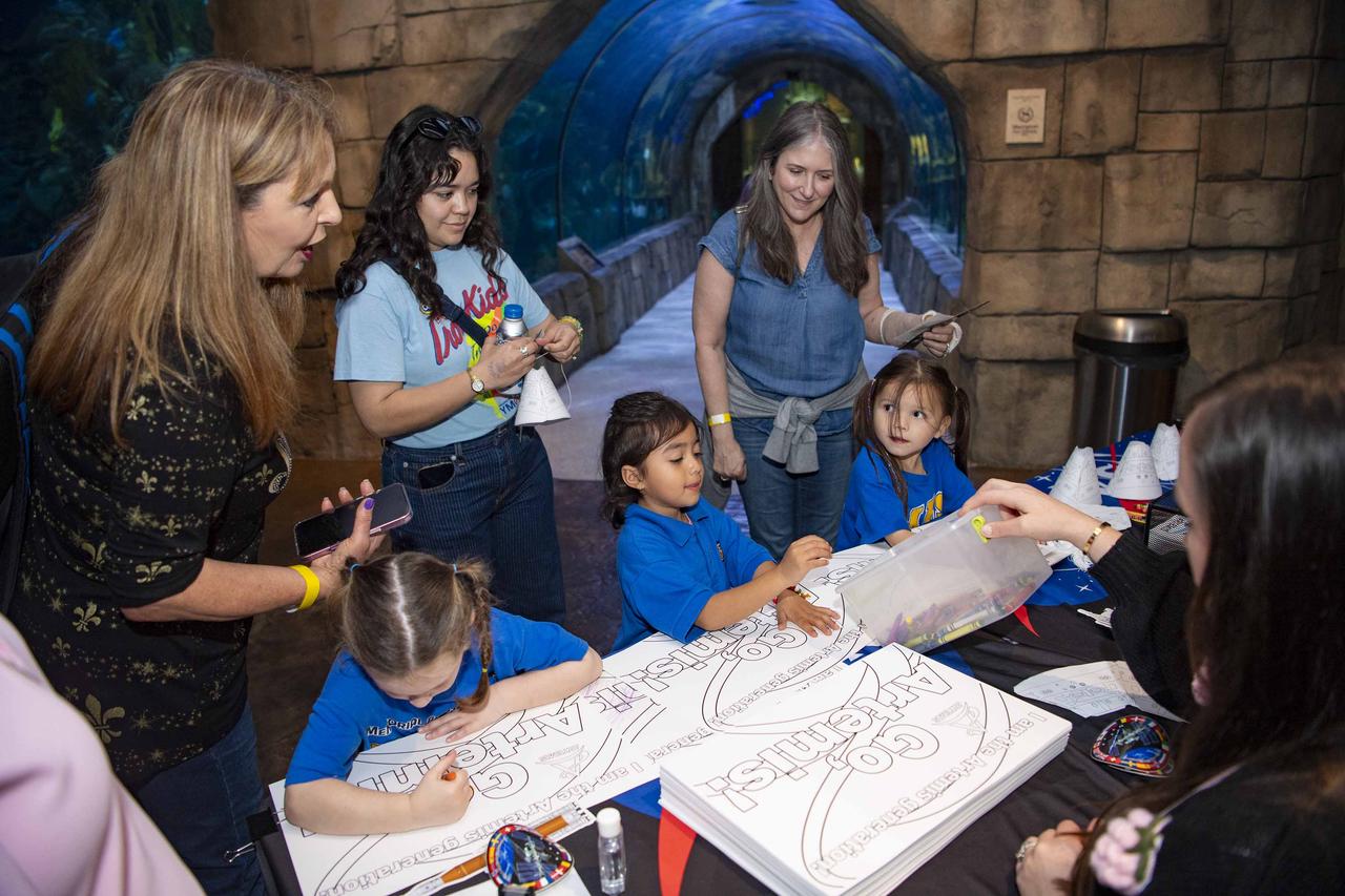 NASA Stennis representatives inspire the Artemis Generation at the Audubon Aquarium in New Orleans Feb. 7-8 with activities and displays highlighting space exploration, including NASA’s Artemis missions to the Moon.