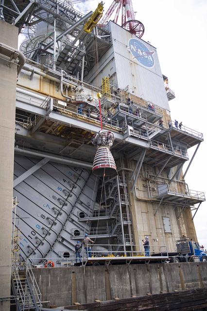NASA image: NASA Stennis Teams Install New Production RS-25 Engine for Upcoming Hot Fire