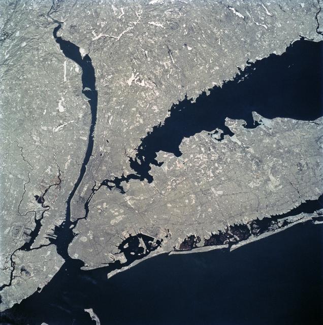 NASA image: New York city area as seen from STS-62