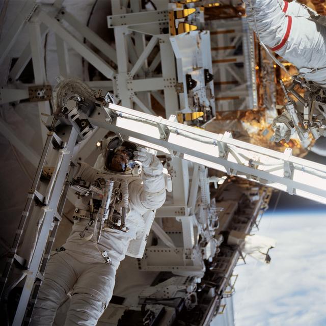 NASA image: Payload bay activity during first EVA of STS-72 mission