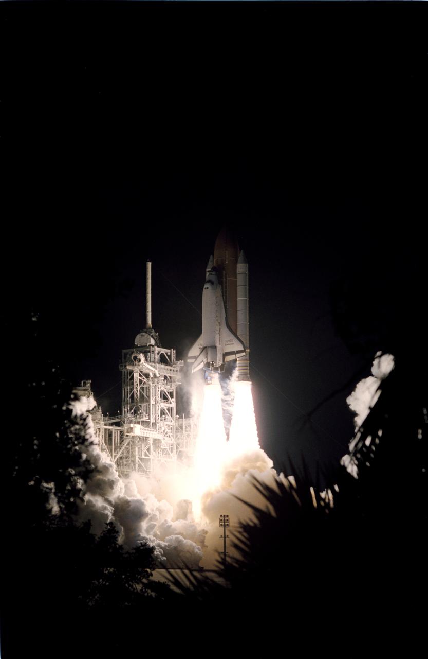 STS072-S-004 (11 Jan. 1996) --- The Space Shuttle Endeavour lights up the night sky as it lifts off from Launch Pad 39B at the Kennedy Space Center (KSC).  Liftoff for STS-72 occurred at 4:41:00:072 a.m. (EST), January 11, 1996.  Onboard the spacecraft were astronauts Brian Duffy, commander; Brent W. Jett, pilot; along with Daniel T. Barry, Leroy Chiao, Winston E. Scott and Koichi Wakata, all mission specialists.  Wakata represents Japan's National Space Development Agency (NASDA).