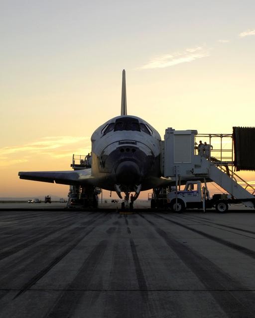 NASA image: STS-114 landing at Edwards Air Force Base