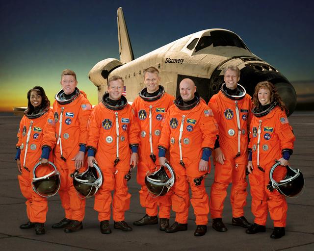 STS-121 Crew Portait