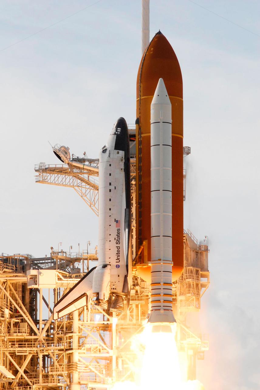 Launch of space shuttle Atlantis STS-122