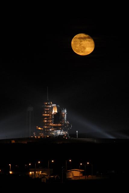 NASA image: STS-126 launch