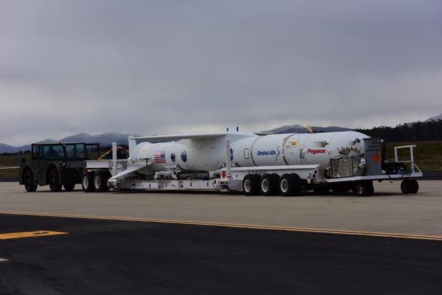 NASA image: Pegasus XL CYGNSS Mate to L-1011