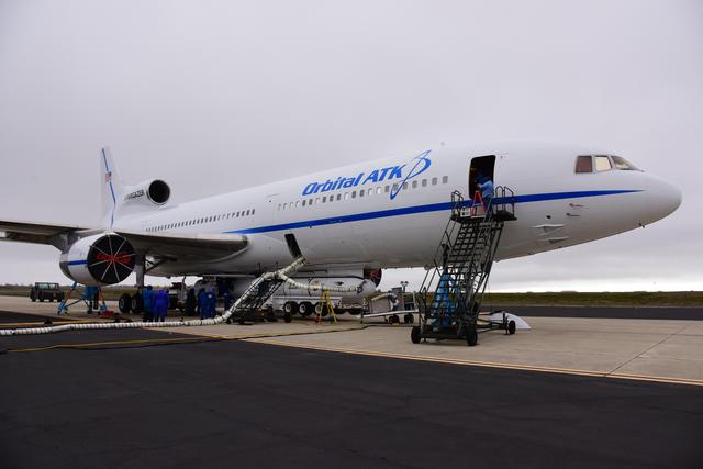 NASA image: Pegasus XL CYGNSS Mate to L-1011