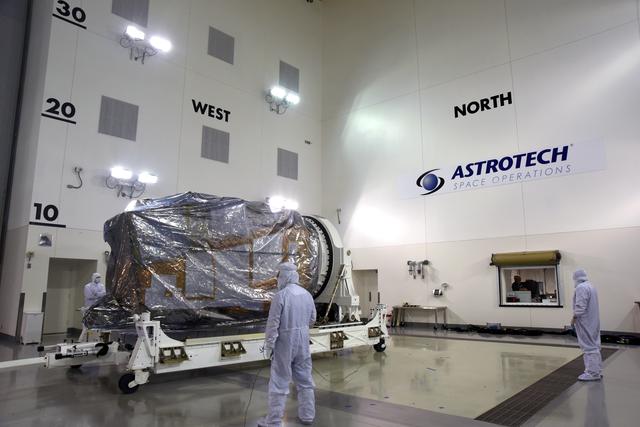 NASA image: Delta II JPSS-1 Spacecraft Arrival and Offload