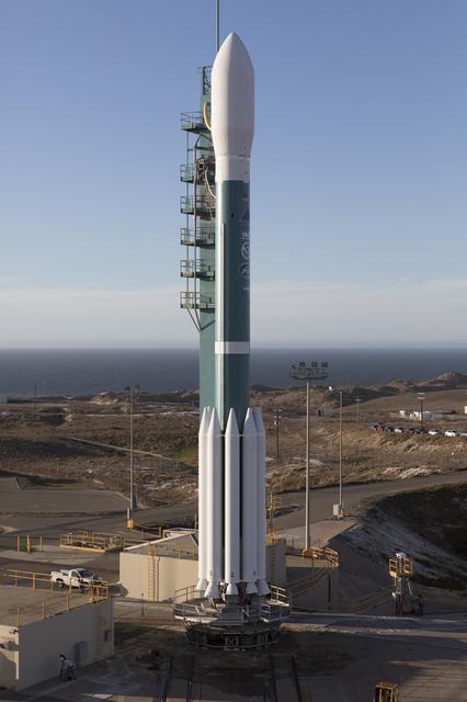 NASA image: Delta II JPSS-1 Rollback