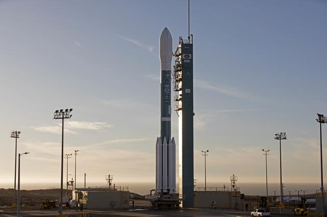 NASA image: Delta II JPSS-1 Rollback
