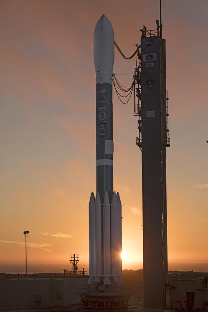 NASA image: Delta II JPSS-1 Rollback