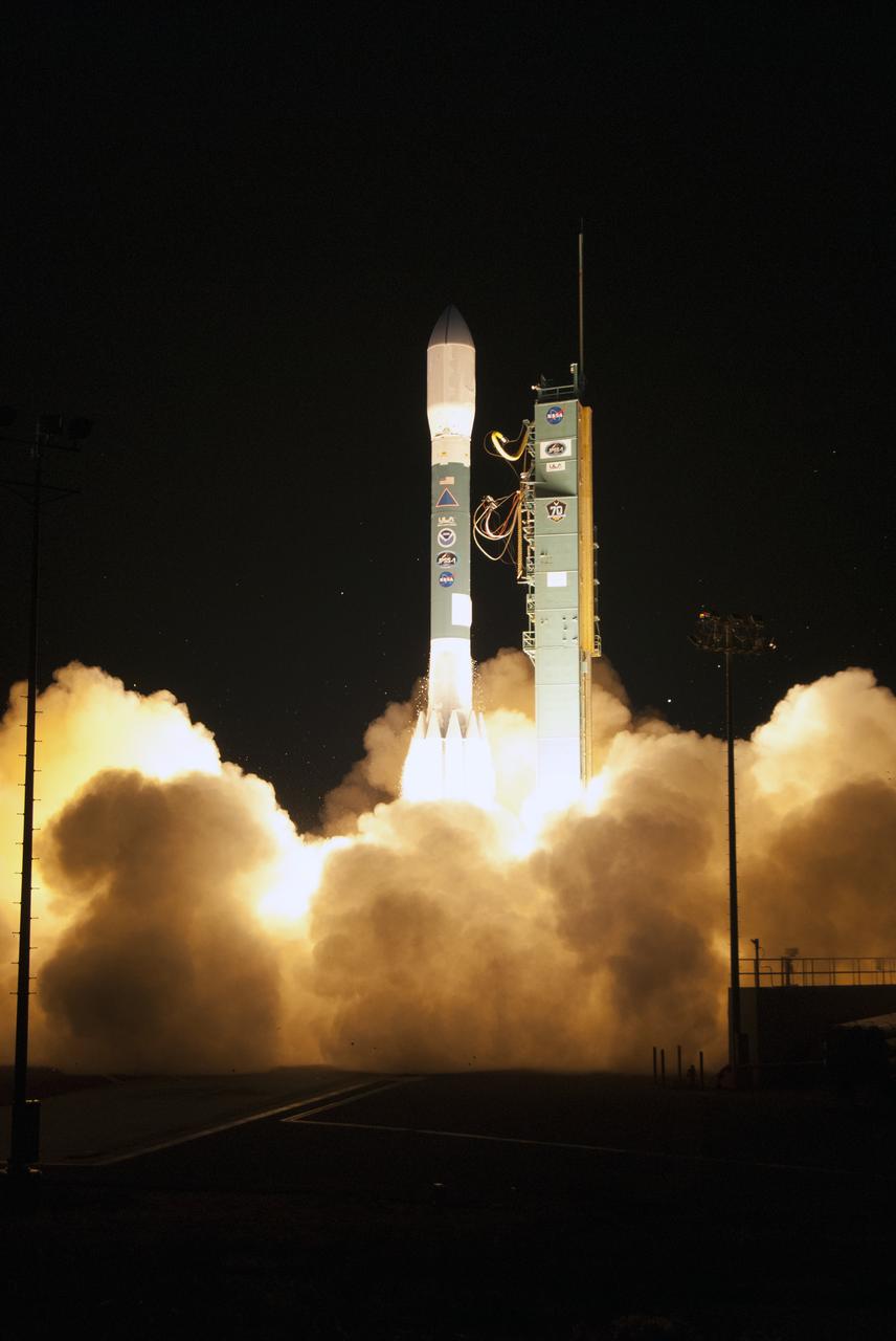 A United Launch Alliance Delta II rocket lifts off from Space Launch Complex 2 at Vandenberg Air Force Base in California carrying the Joint Polar Satellite System-1, or JPSS-1, spacecraft. Built by Ball Aerospace and Technologies Corp. of Boulder, Colorado, JPSS is the first in a series four next-generation environmental satellites in a collaborative program between NOAA and NASA. JPSS-1 will gather measurements of atmospheric, terrestrial and oceanic conditions, including sea and land surface temperatures, vegetation, clouds, rainfall, snow and ice cover, fire locations, atmospheric temperature, water vapor and ozone. Liftoff was at 1:47 a.m. PST (4:47 a.m. EST), Nov. 18, 2017.