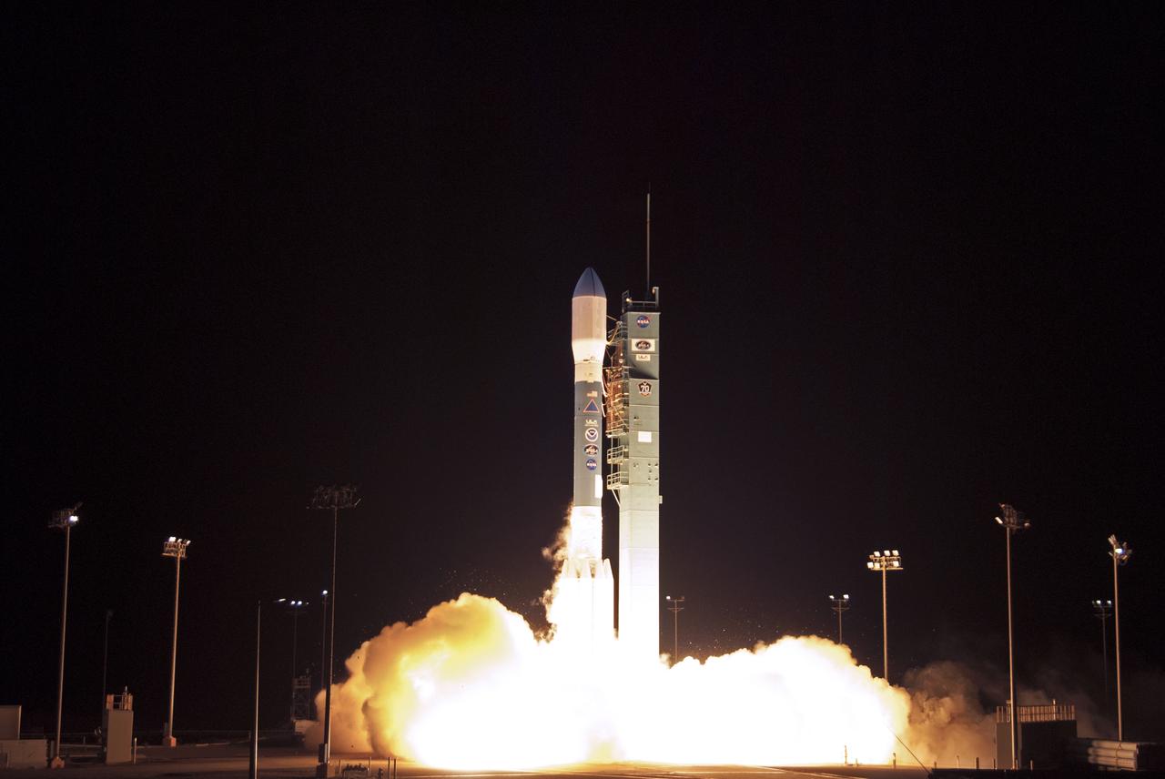 A United Launch Alliance Delta II rocket lifts off from Space Launch Complex 2 at Vandenberg Air Force Base in California carrying the Joint Polar Satellite System-1, or JPSS-1, spacecraft. Built by Ball Aerospace and Technologies Corp. of Boulder, Colorado, JPSS is the first in a series four next-generation environmental satellites in a collaborative program between NOAA and NASA. JPSS-1 will gather measurements of atmospheric, terrestrial and oceanic conditions, including sea and land surface temperatures, vegetation, clouds, rainfall, snow and ice cover, fire locations, atmospheric temperature, water vapor and ozone. Liftoff was at 1:47 a.m. PST (4:47 a.m. EST).