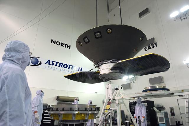 NASA image: InSight Spacecraft Lift to Spin Table & Pre-Spin Processing