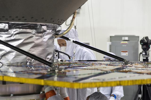 NASA image: InSight Spacecraft Lift to Spin Table & Pre-Spin Processing