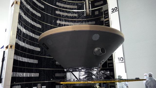 NASA image: InSight Encapsulation