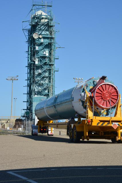 NASA image: Delta II ICESat-2 Booster Transport