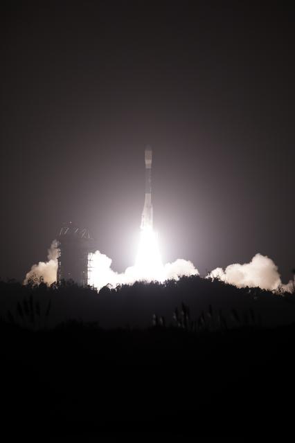 NASA image: Delta II ICESat-2 Liftoff