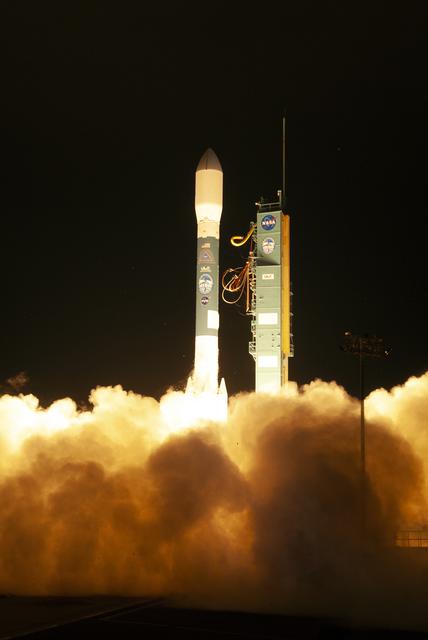 NASA image: Delta II ICESat-2 Liftoff