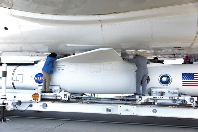 NASA image: Pegasus ICON Rollout to Hotpad, Mate to L-1011