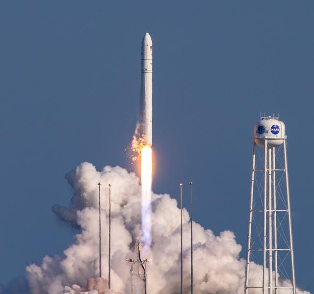 NASA image: WFF-2021-055-009