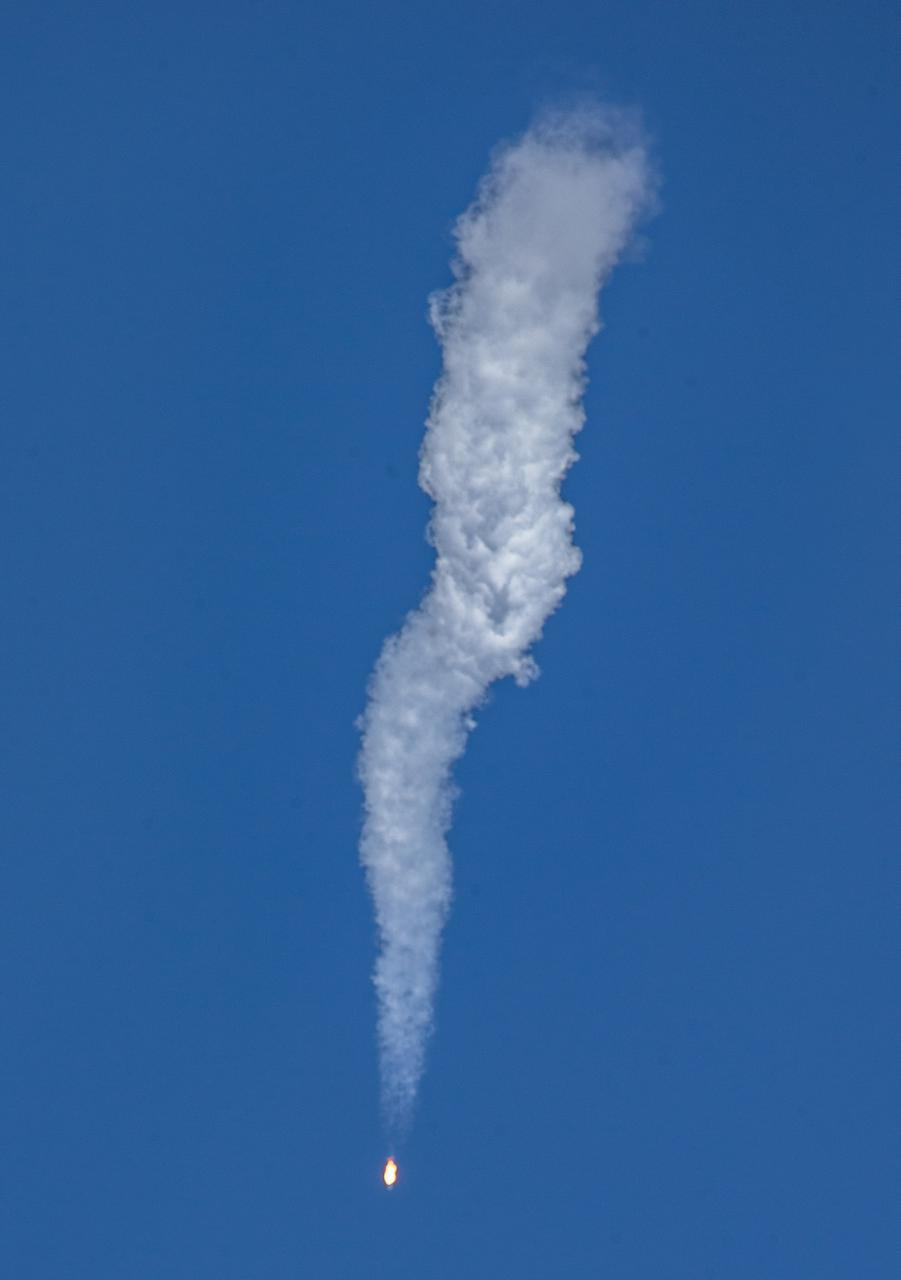 A Northrop Grumman Antares rocket, with the company’s Cygnus spacecraft onboard, launches on Tuesday, Aug. 10, 2021, from the Mid Atlantic Regional Spaceport’s Pad-0A, at NASA's Wallops Flight Facility in Virginia. Northrop Grumman's 16th contracted cargo resupply mission for NASA to the International Space Station is carrying nearly 8,200 pounds of science and research, crew supplies and vehicle hardware to the orbital laboratory and its crew. Credit: NASA Wallops/Terry Zaperach