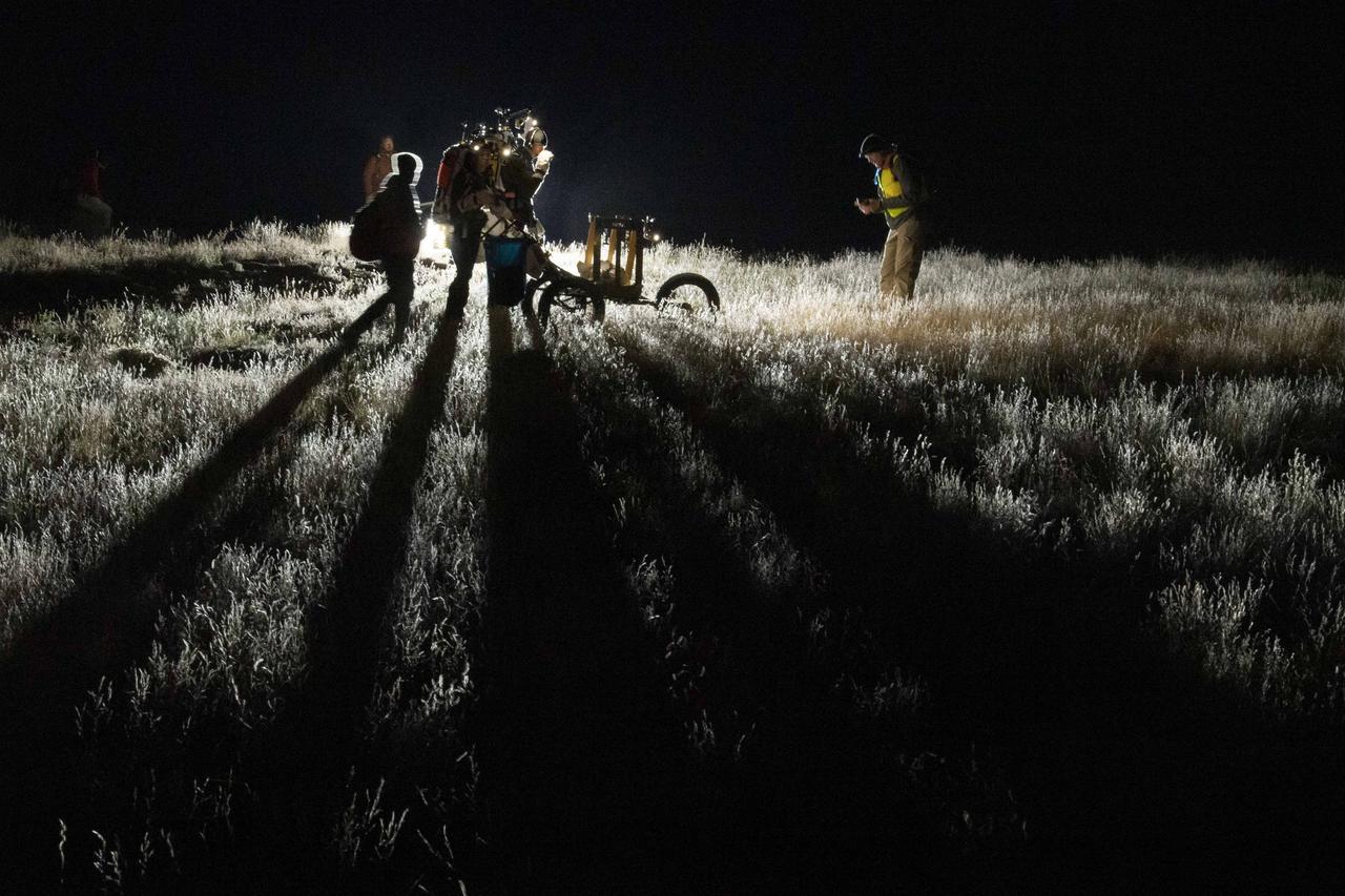 PHOTO DATE:  10-09-22 LOCATION:  Flagstaff, Arizona SUBJECT:  Photographic coverage of JETTS3 engineering night run 4.  Joint EVA Test Team (JETT) Field Testing - JETT 3 fully integrated mission scale test to ensure successful surface operations and technology development for Artemis III. PHOTOGRAPHER: BILL STAFFORD