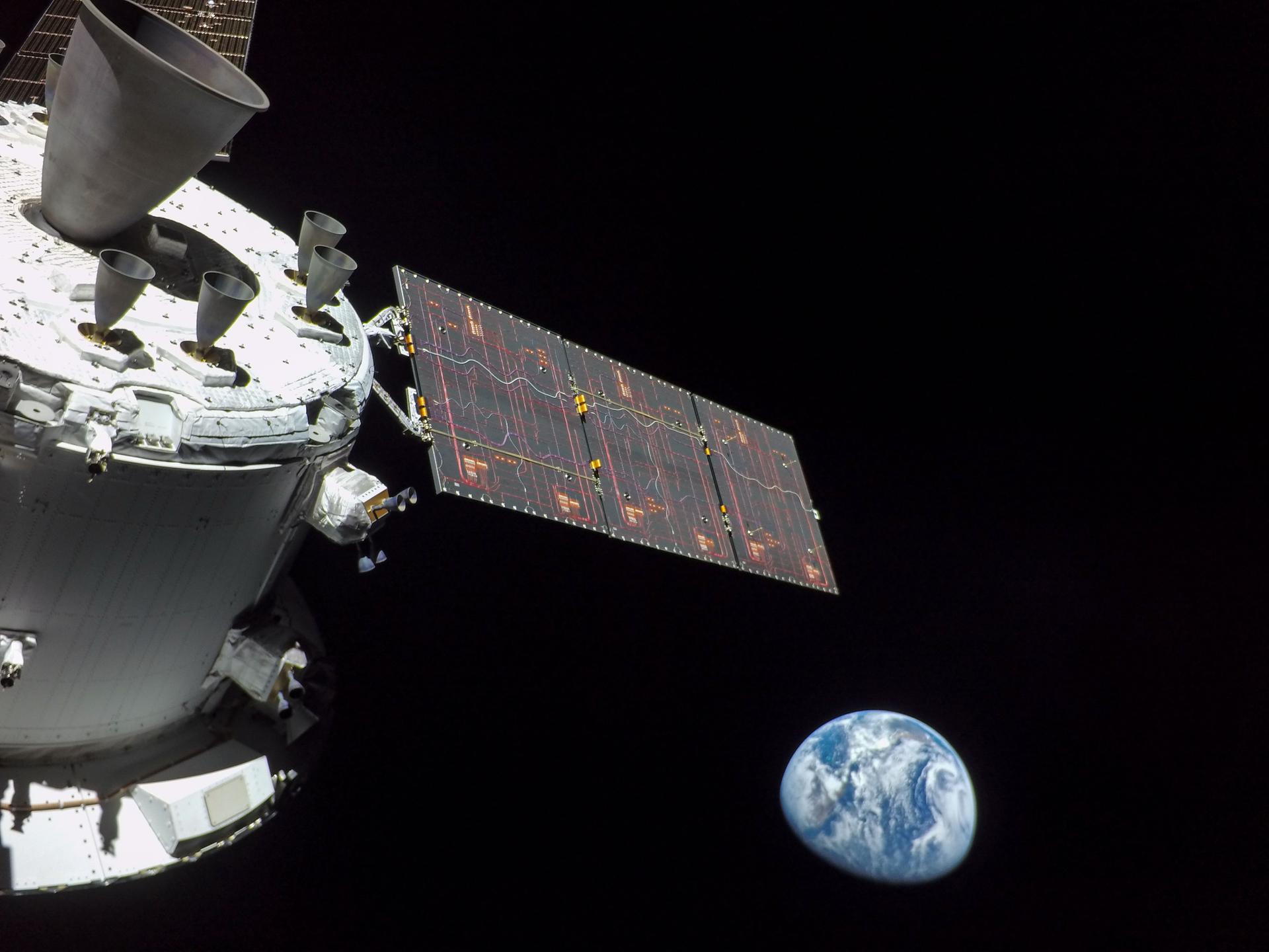 Orion Fact Sheets - NASA