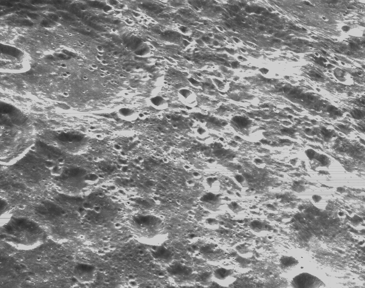 art001e000335 (Nov. 21, 2022) – On the sixth day of the Artemis I mission, Orion’s optical navigation camera captured black-and-white images of craters on the Moon below. Orion uses the optical navigation camera to capture imagery of the Earth and the Moon at different phases and distances, providing an enhanced body of data to certify its effectiveness under different lighting conditions as a way to help orient the spacecraft on future missions with crew.