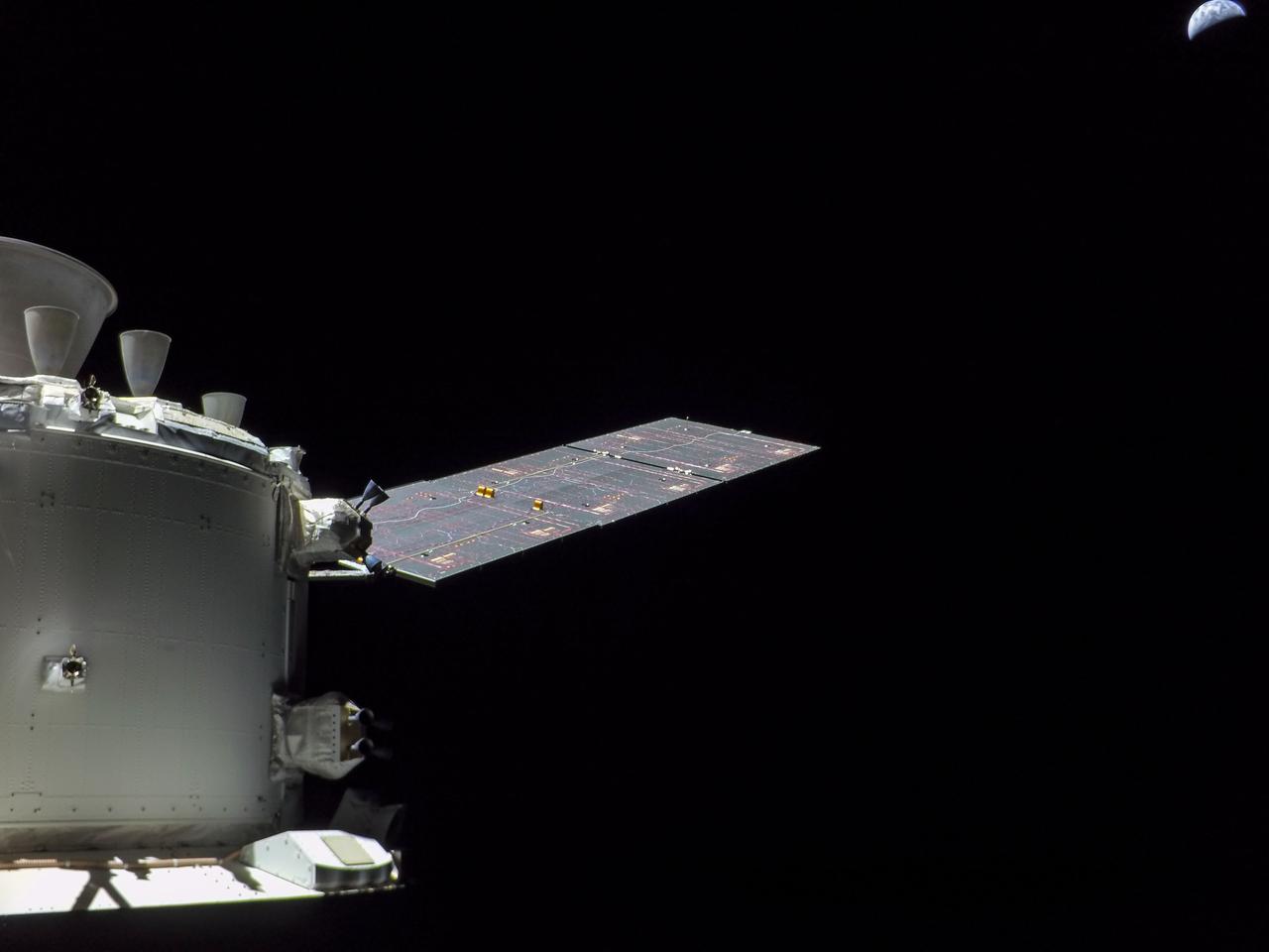 art001e001936 (Dec. 2, 2022) A camera mounted on one of Orion’s four solar arrays captured this image of the Earth on flight day 17 of the 25.5-day Artemis I mission from a distance of more than 222,000 miles. Orion has exited the distant lunar orbit and is heading for a Dec. 11 splashdown in the Pacific Ocean.