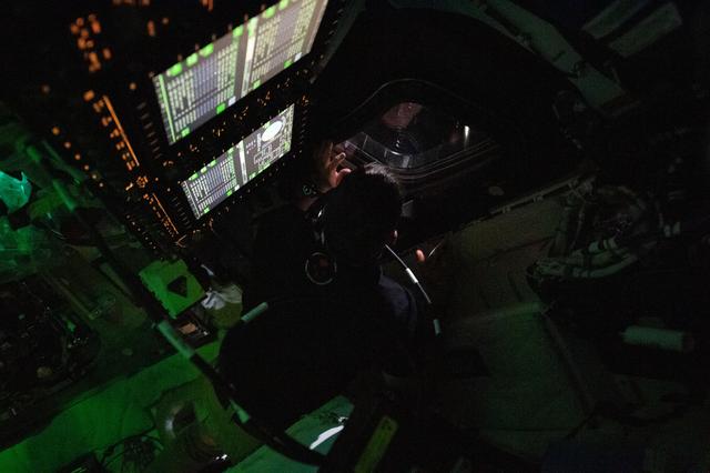 CSA (Canadian Space Agency) astronaut Jeremy Hansen – in the center of the im...