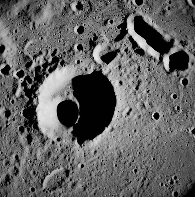 View of lunar surface taken from Apollo 8 spacecraft