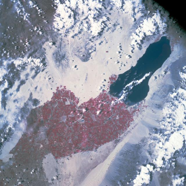 NASA image: Apollo 9 Mission image - S0-65 Multispectral Photography - California