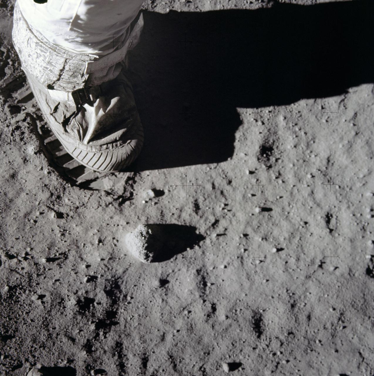 AS11-40-5880 (20 July 1969) --- A close-up view of an astronaut's boot and bootprint in the lunar soil, photographed with a 70mm lunar surface camera during the Apollo 11 lunar surface extravehicular activity (EVA). While astronauts Neil A. Armstrong, commander, and Edwin A. Aldrin Jr., lunar module pilot, descended in the Lunar Module (LM) "Eagle" to explore the Sea of Tranquility region of the moon, astronaut Michael Collins, command module pilot, remained with the Command and Service Modules (CSM)" Columbia" in lunar orbit.