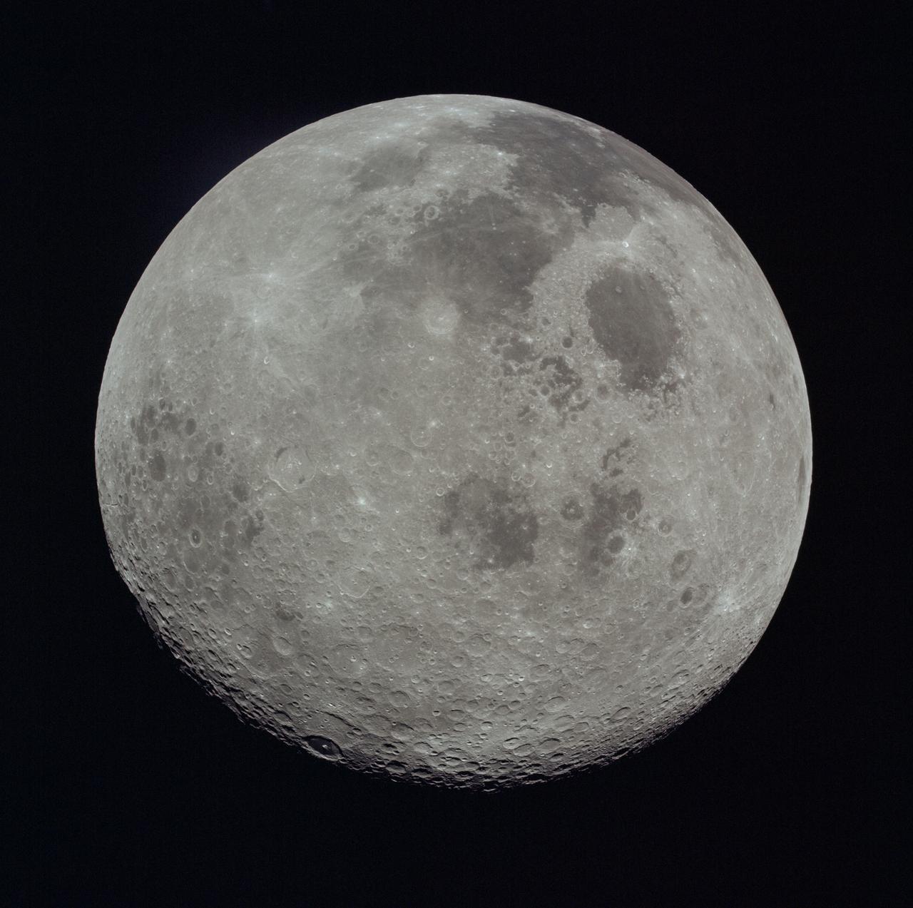 AS17-152-23311 (19 Dec. 1972) --- This full disc of the moon was photographed by the Apollo 17 crewmen during their trans-Earth coast homeward following a successful lunar landing mission in December 1972. Mare seen on this photo include Serentatis, Tranquillitatis, Nectaris, Foecunditatis and Crisium.