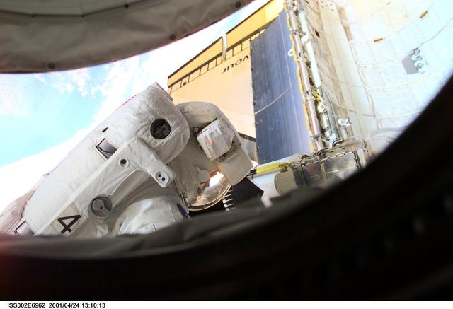 NASA image: STS-100 MS Parazynski during second EVA