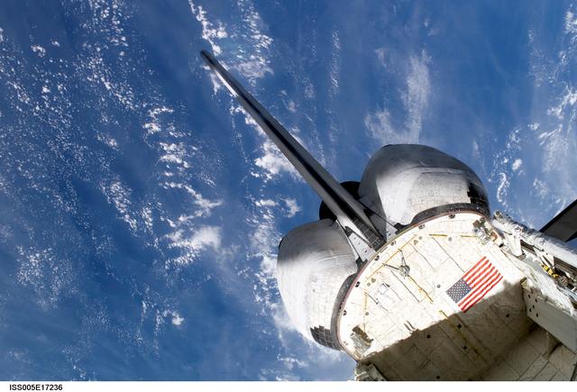 NASA image: View of the STS-112 orbiter Atlantis empty payload bay