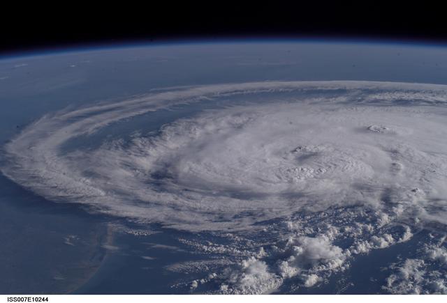 NASA image: Earth Observations taken by the Expedition Seven crew