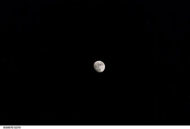 NASA image: iss007e12270